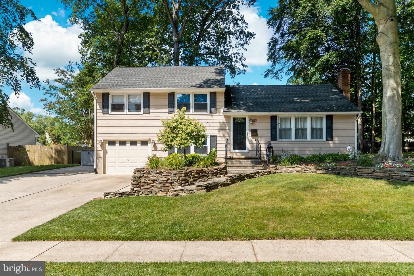 Property Photo: 157 Oxford Road NJ 08075