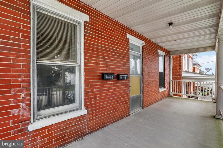 Property Photo:  39 Henrietta Street  PA 17356 