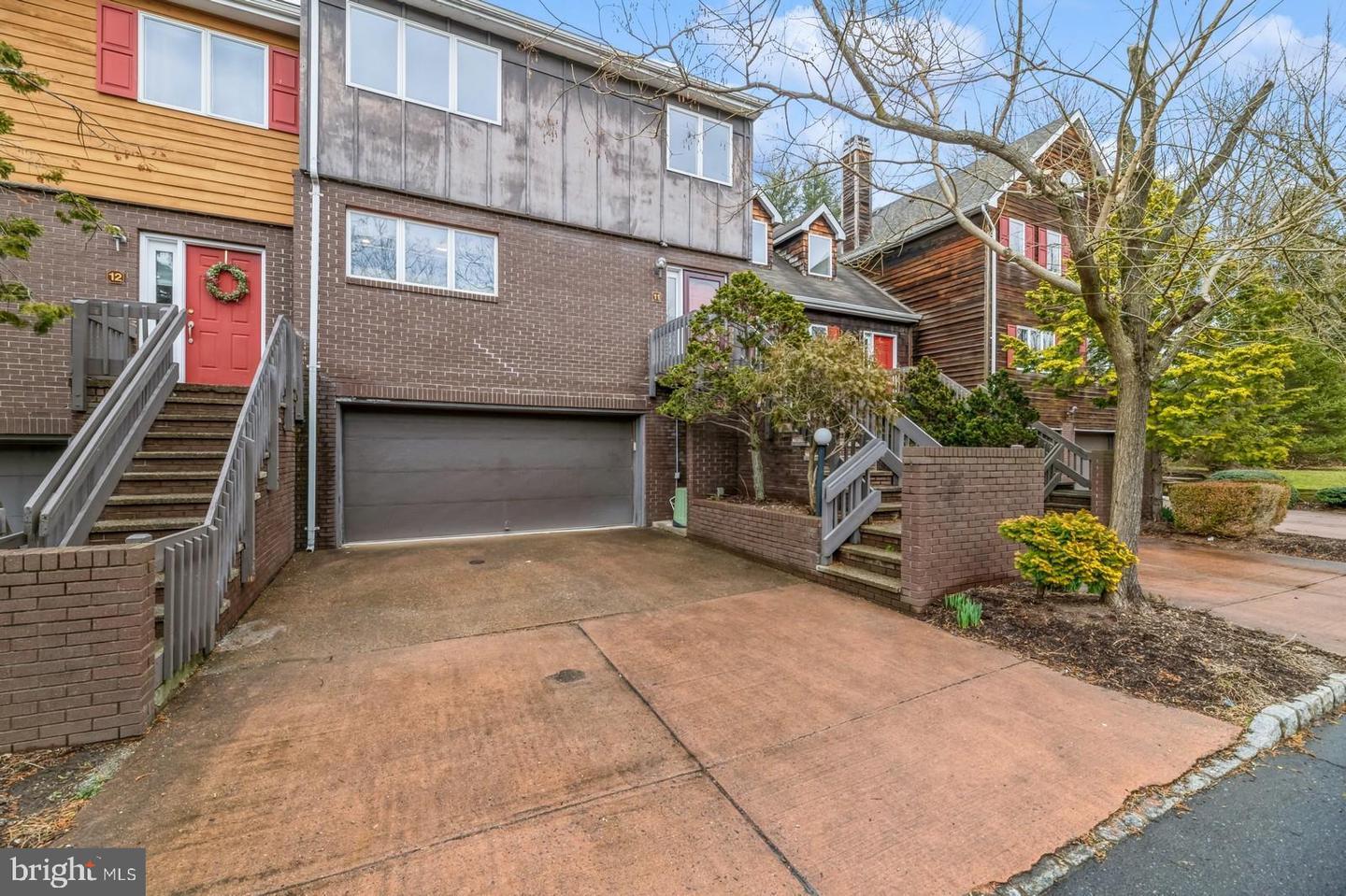 Property Photo: 11 Astor Court NJ 08540