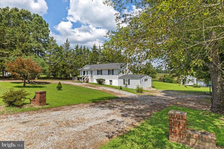 Property Photo:  17437 Frog Level Road  VA 22546 