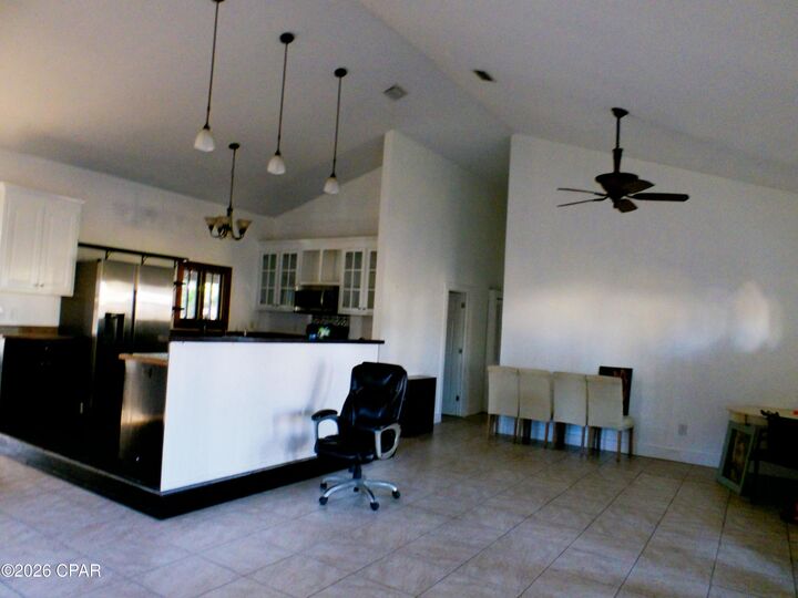 Property Photo: 1002 E 2nd Court FL 32401