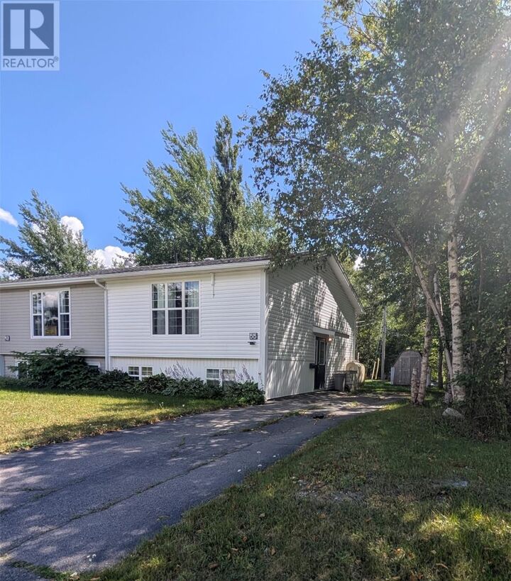 55 Robertson Avenue  Gander NL A1V 1Y2 photo