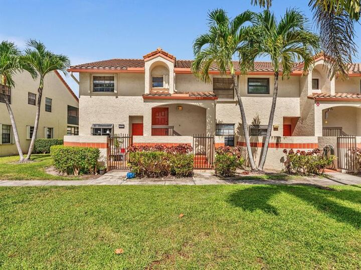 306 Congressional Way 306  Deerfield Beach FL 33442 photo