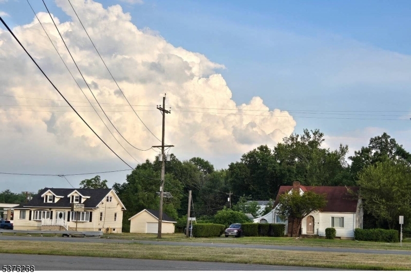 Property Photo: 584 US Highway 46 NJ 07004
