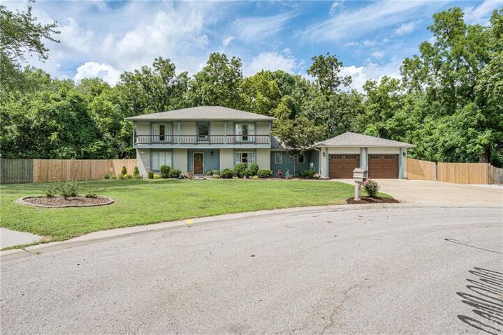 Property Photo:  5112 Stearns Street  KS 66203 
