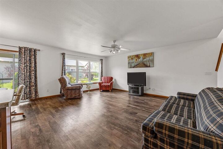Property Photo: 307 Windflower Ln C IA 52223