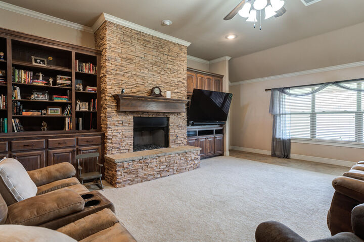 Property Photo: 5908 94th Street TX 79424