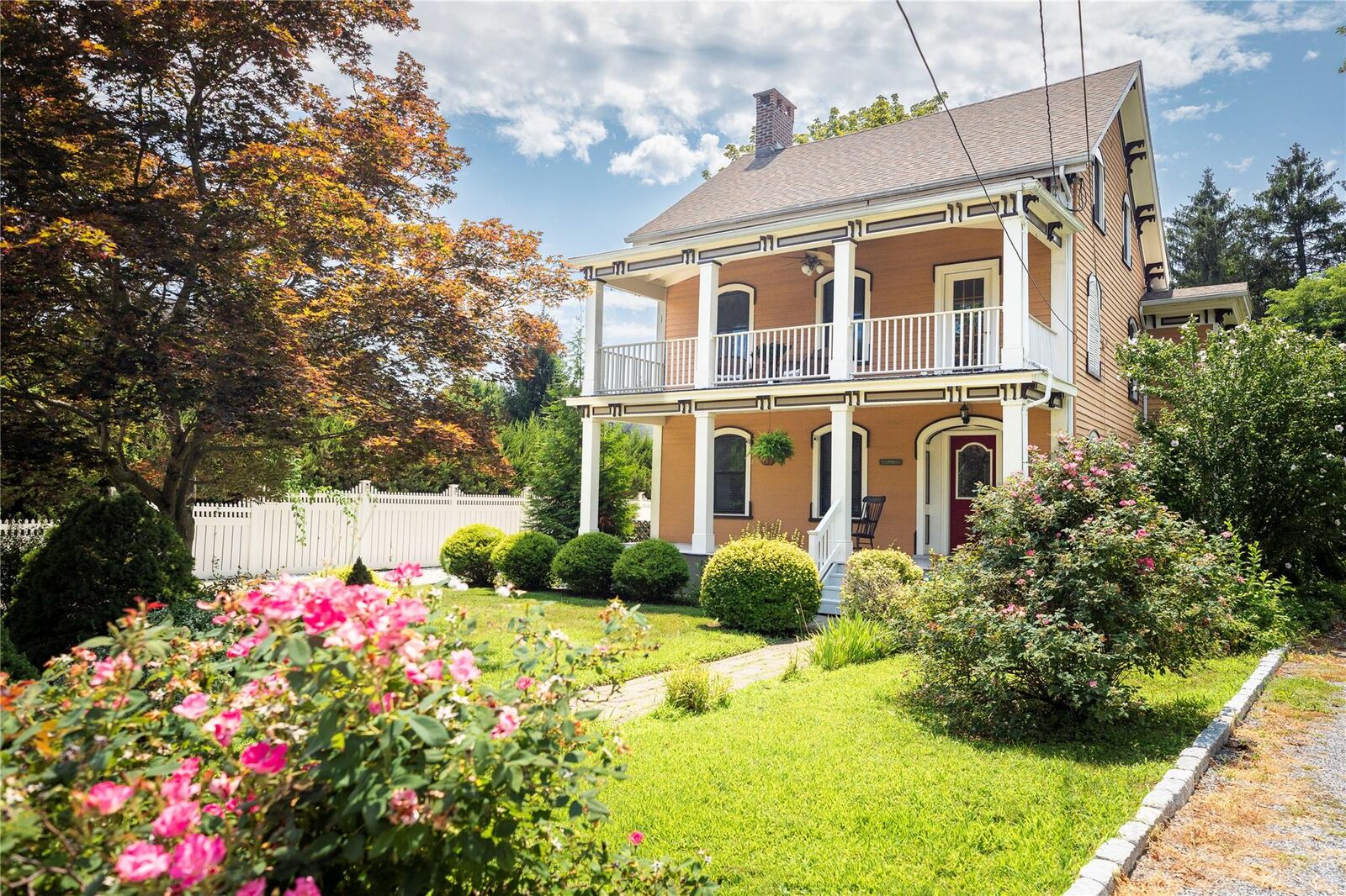 Property Photo: 1 Andrews Place NY 12590