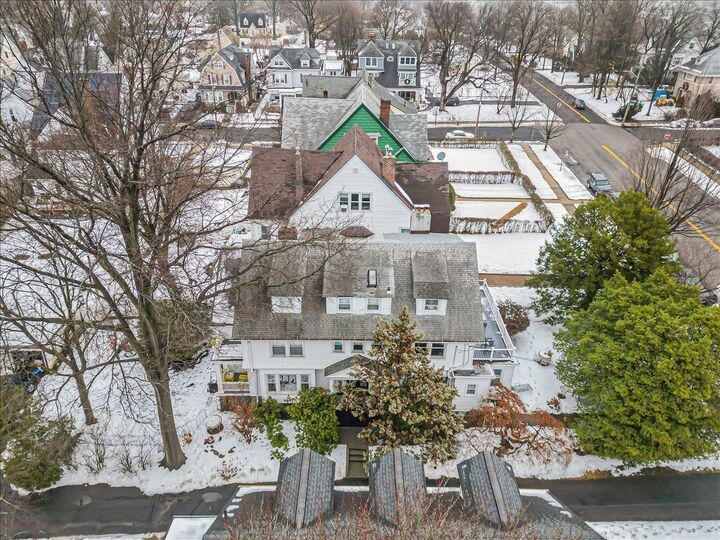 Property Photo: 375 Park Avenue NY 10703