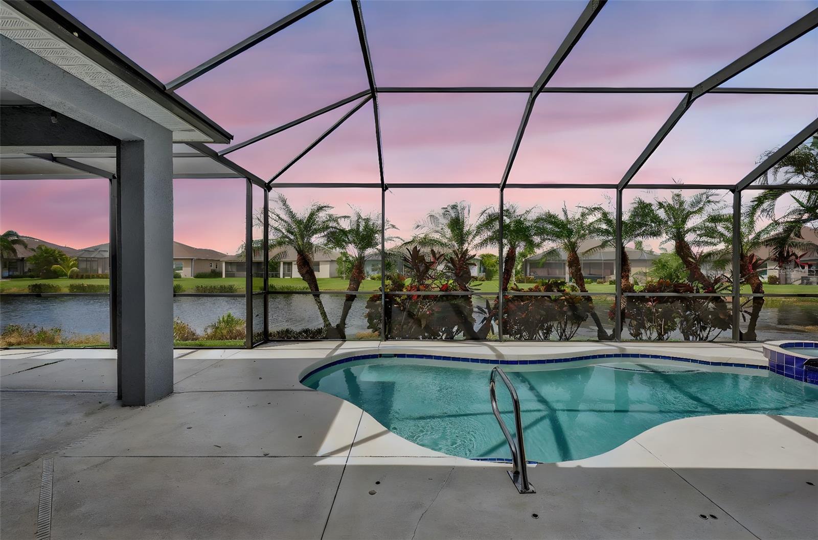 Property Photo: 11909 Persian Terrace FL 34212