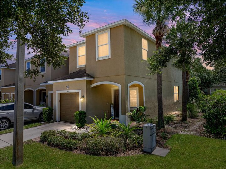 Property Photo: 6962 Towne Lake Road FL 33578
