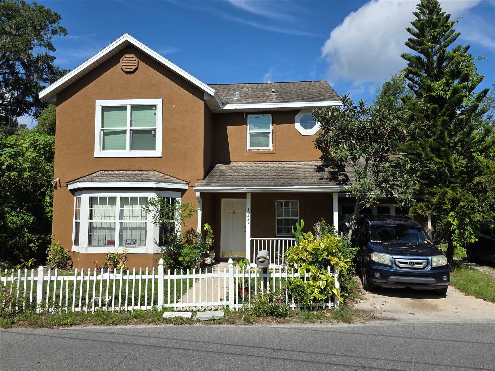Property Photo: 1777 N Orange Street FL 32757