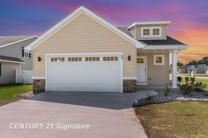 Property Photo: 86 N Richland MI 48626
