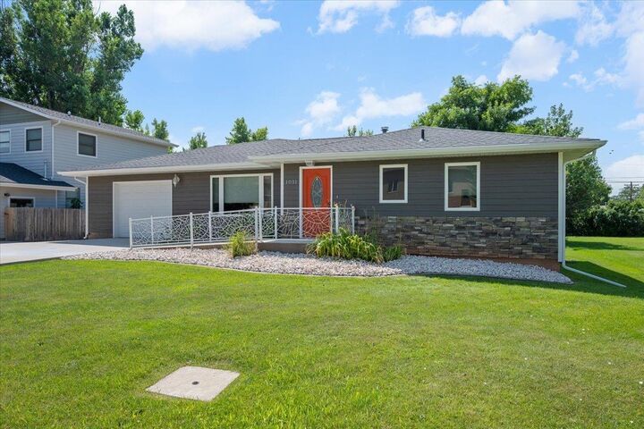 Property Photo: 1031 State Street SD 57783