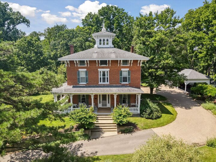 410 N Eagle Street  Marshall MI 49068 photo