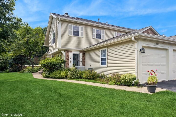 Property Photo: 0N664 Bedford Lane IL 60190