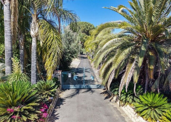 Property Photo: 39700 Avenida Arizona CA 92591