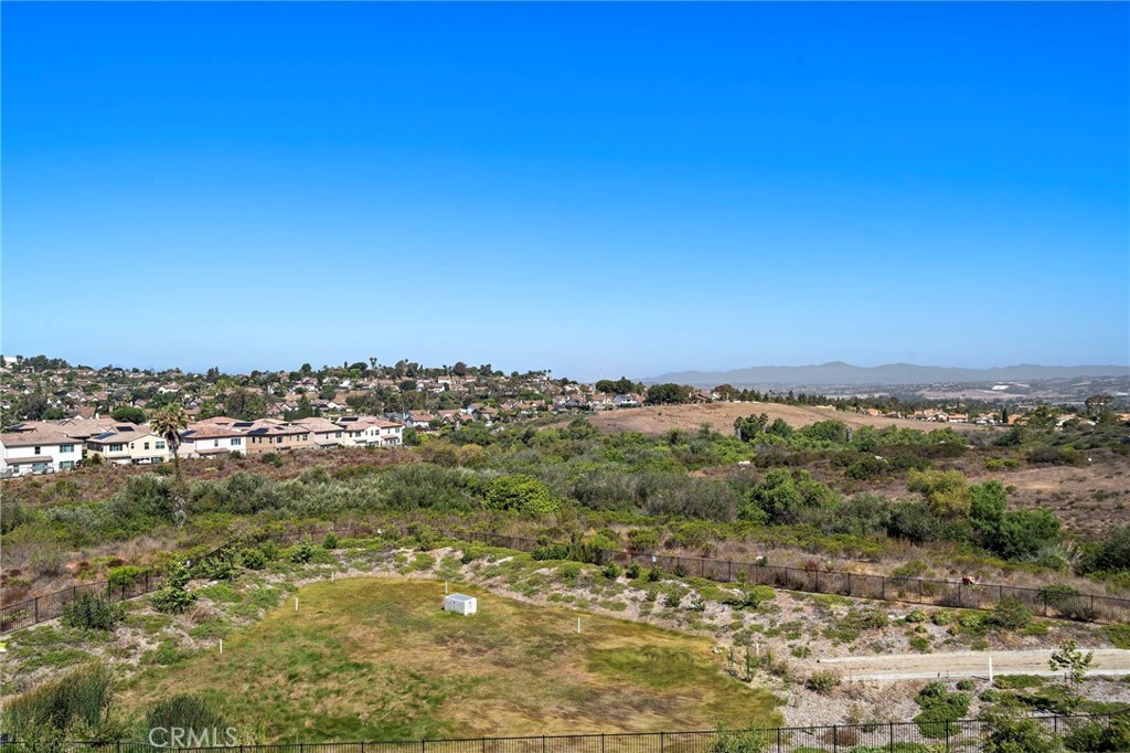 Property Photo: 1758 Valley Oak Way CA 92056