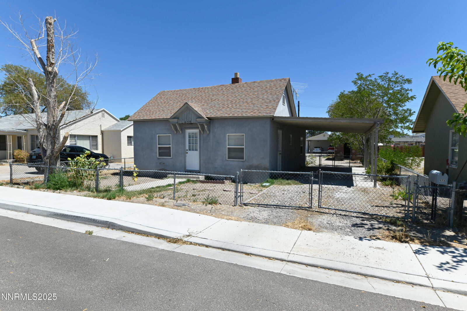 Property Photo:  659 Esmeralda Street  NV 89406 