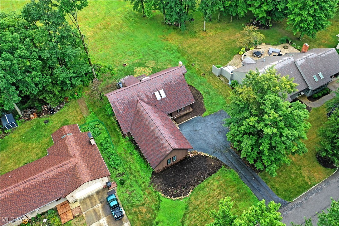 Property Photo:  408 Cherry Hill Lane  OH 44410 