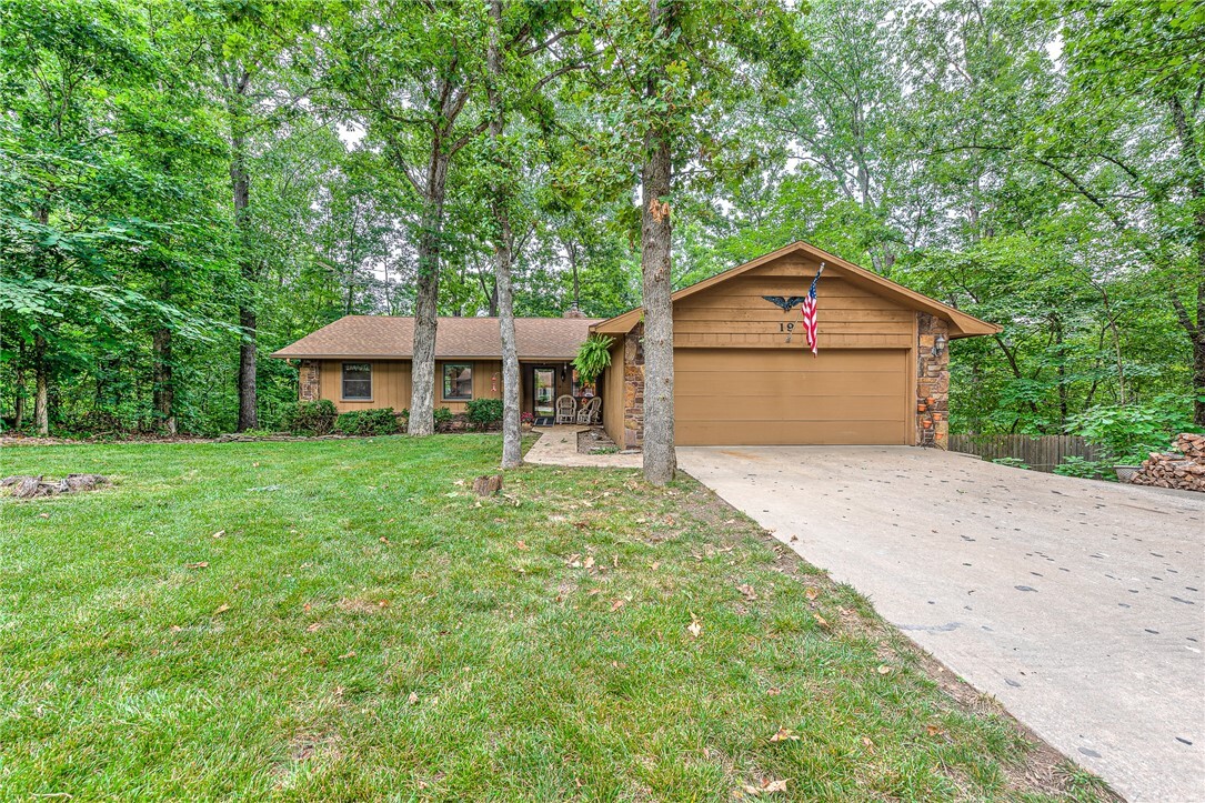 19 Knighton Drive  Bella Vista AR 72715 photo