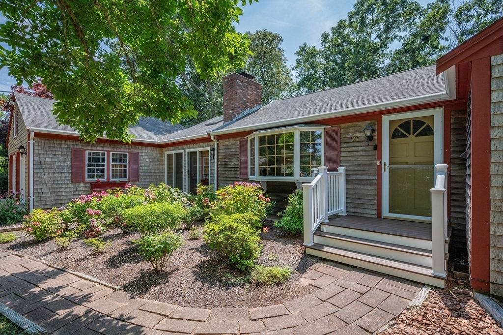 Property Photo:  25 Massasoit Trail  MA 02642 