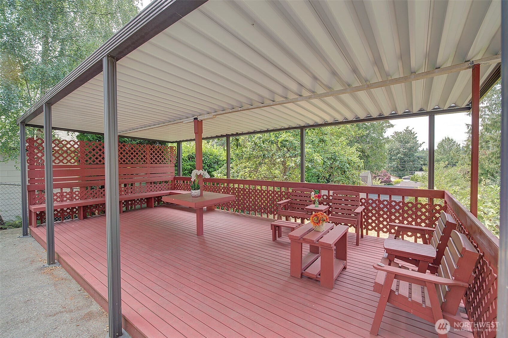 Property Photo: 14039 36th Avenue NE WA 98125