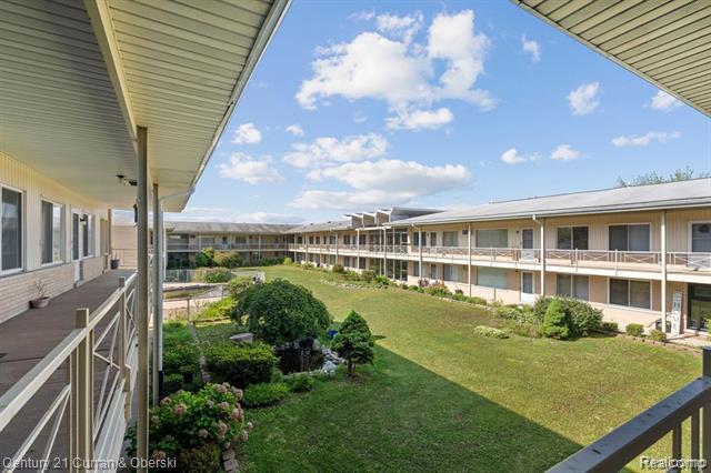 Property Photo: 7350 N Inkster Road 117 MI 48127