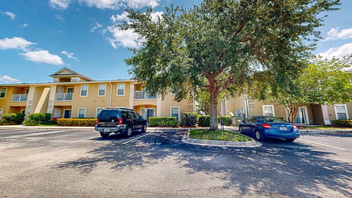 Property Photo: 2724 Golden Lake Loop FL 32084