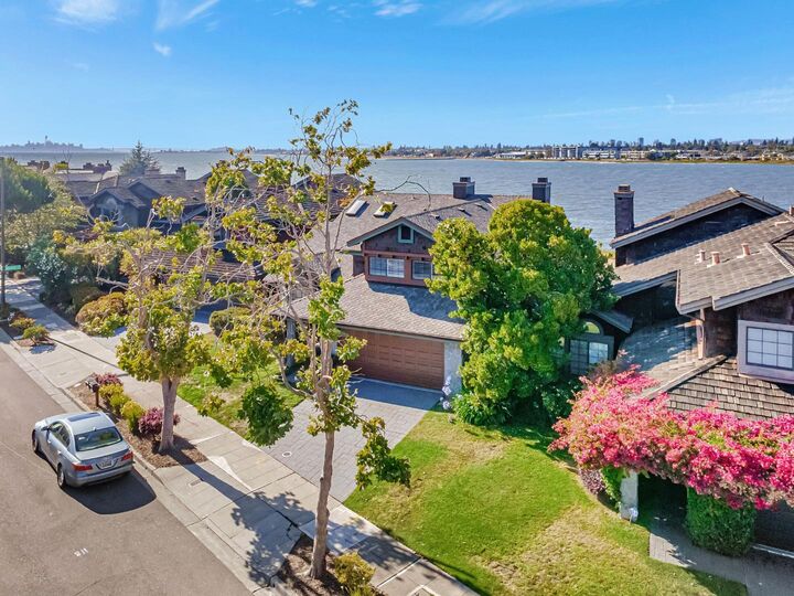 Property Photo:  2959 Sea View Parkway  CA 94502 