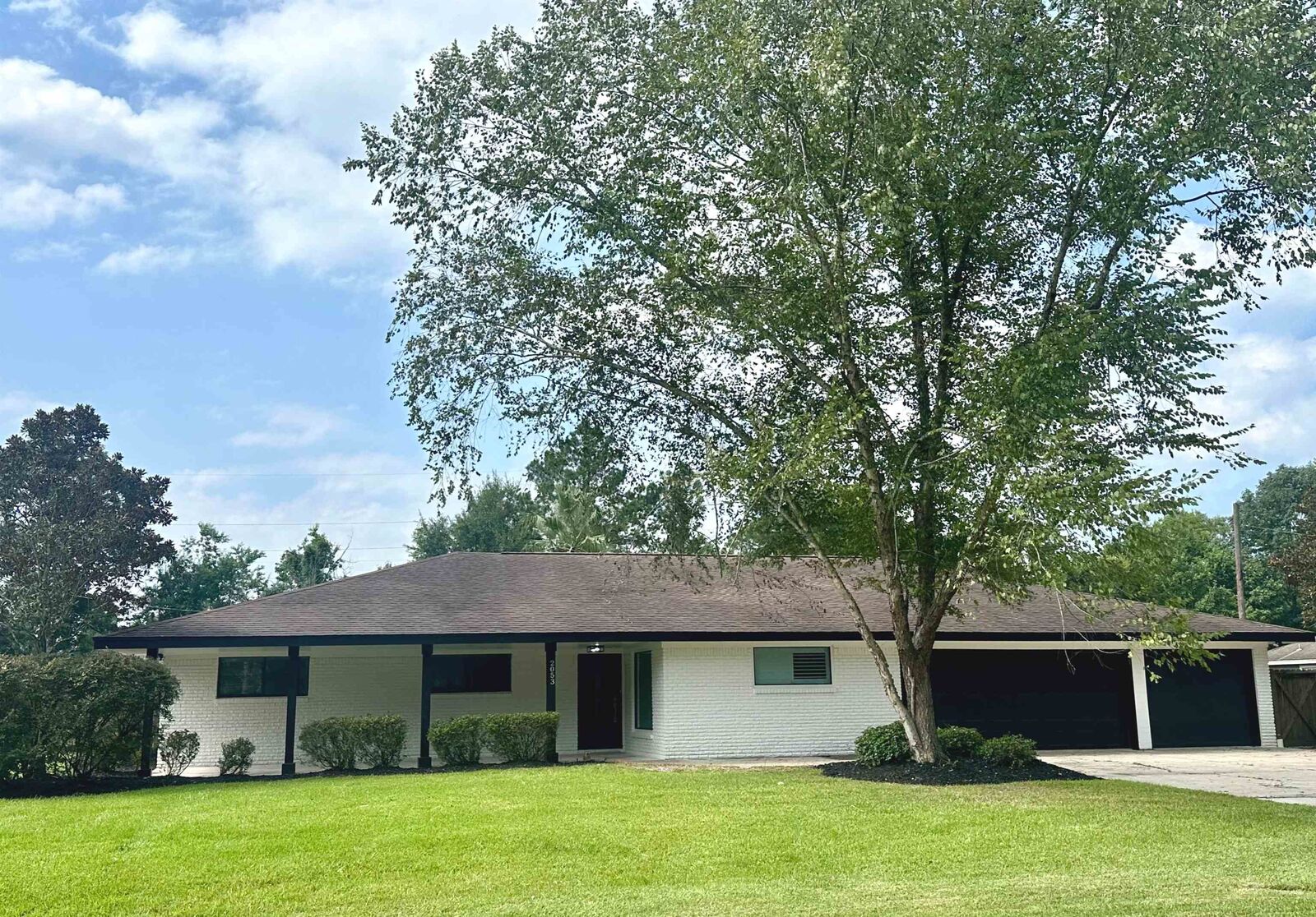 Property Photo: 2053 Duhon TX 77632