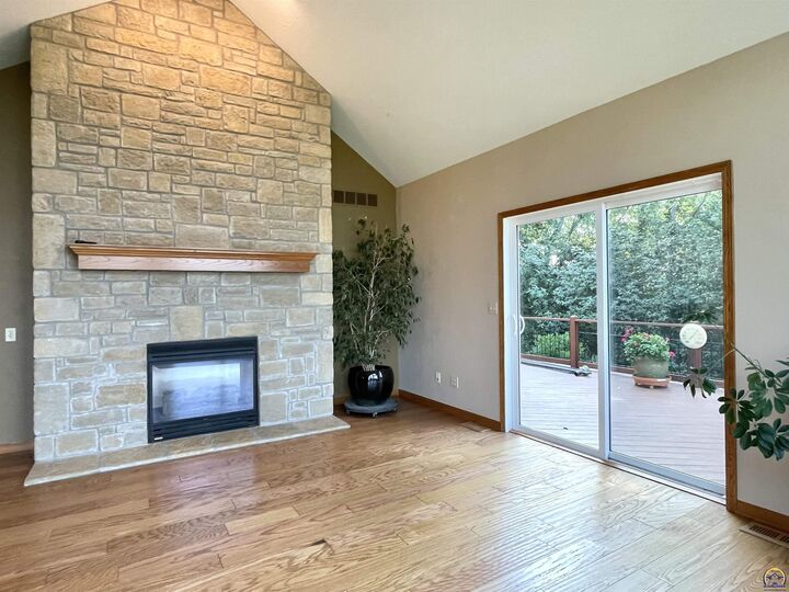 Property Photo: 6330 Rock Creek Dr KS 66070