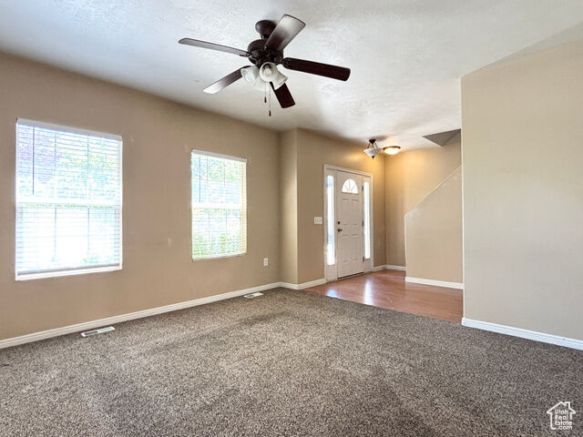 Property Photo: 7608 S Calendula Ln W UT 84081