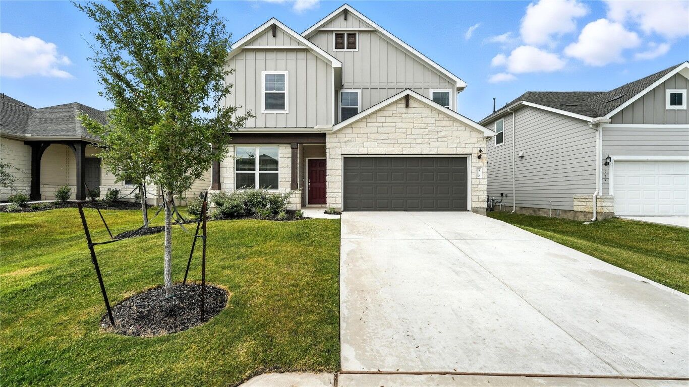 Property Photo: 513 Scooter Street TX 78626