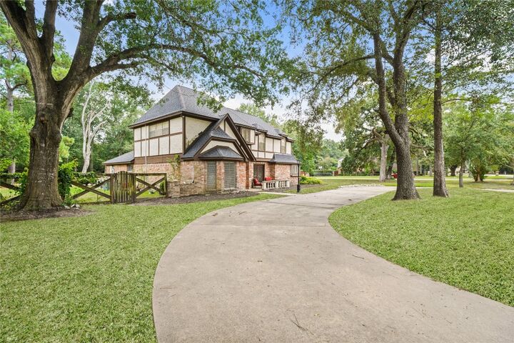 Property Photo: 13218 Blossomheath Road TX 77429