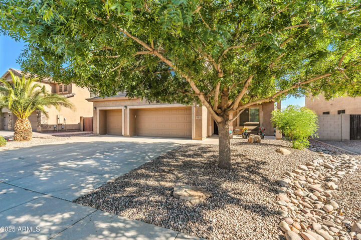 Property Photo:  777 E Volk Lane  AZ 85140 