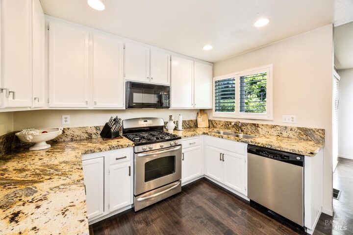 Property Photo:  2361 Morningside Circle  CA 95405 