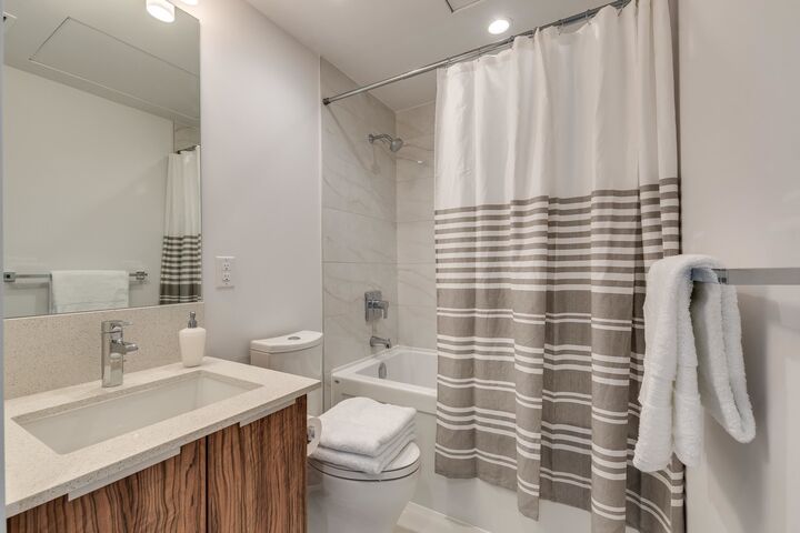 Property Photo:  1283 Howe Street 605  BC V6Z 0E3 
