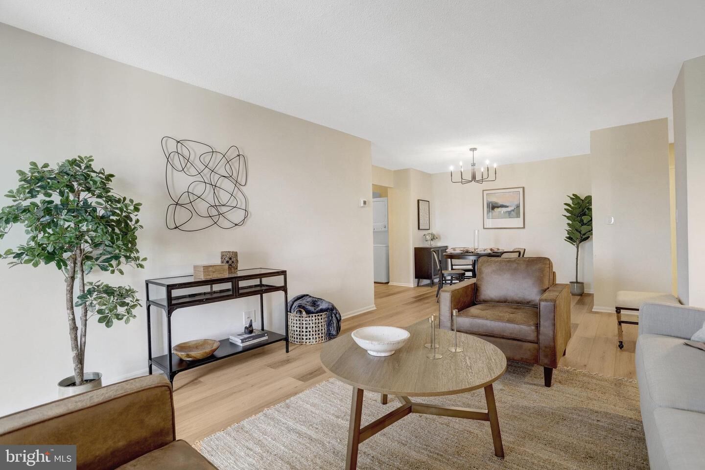 Property Photo:  900 N Stafford Street 1815  VA 22203 