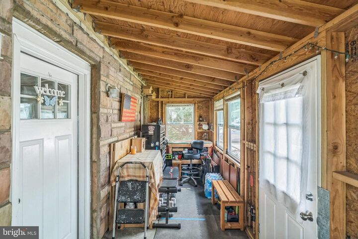 Property Photo: 464 S Andrews Avenue PA 19036