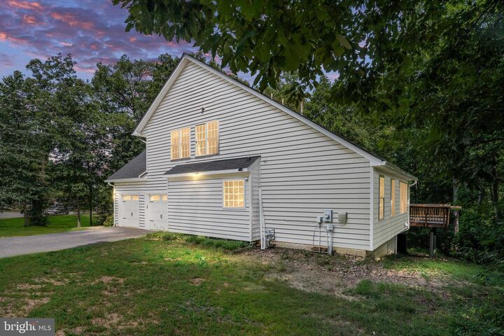 Property Photo: 199 Stonewall Drive VA 22401