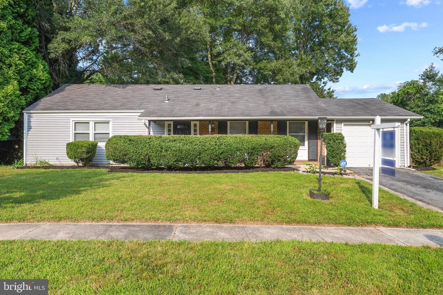 Property Photo: 9208 Carendon Court MD 20772