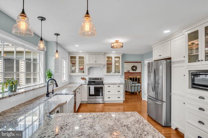 Property Photo:  1393 Lutztown Road  PA 17007 