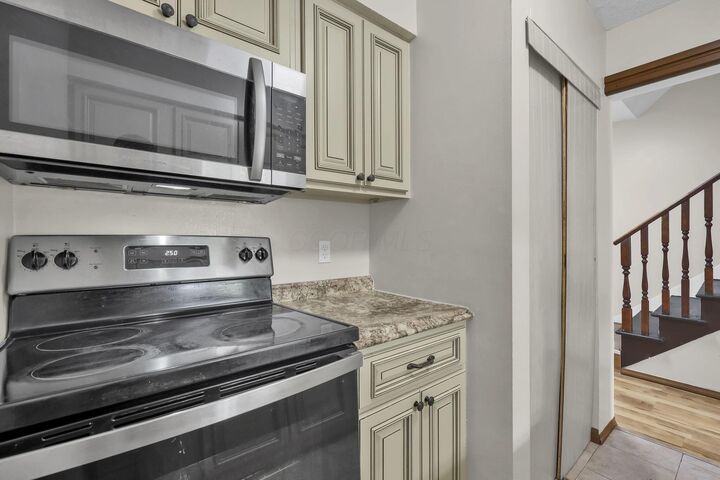Property Photo:  6549 Santa Cruz Place  OH 43068 