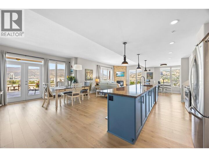 1160 Bernard Avenue 1109  Kelowna BC V1Y 6R2 photo