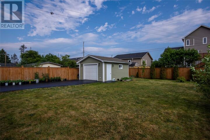 Photo de la propriété:  468 Dogberry Hill Road  NL A1M 1H1 