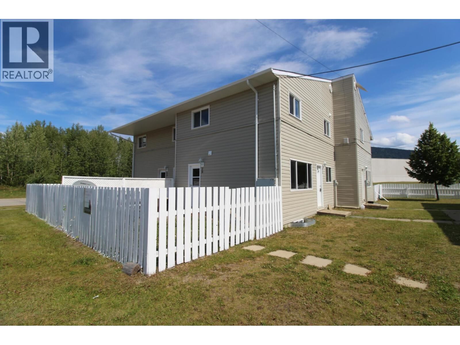 Photo de la propriété:  301 Stuart Drive 16  BC V0J 2C0 