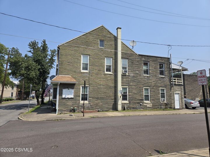 Property Photo: 101-103 N Arch Street PA 17847