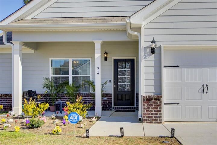Property Photo: 516 Grand Magnolia Street GA 30233