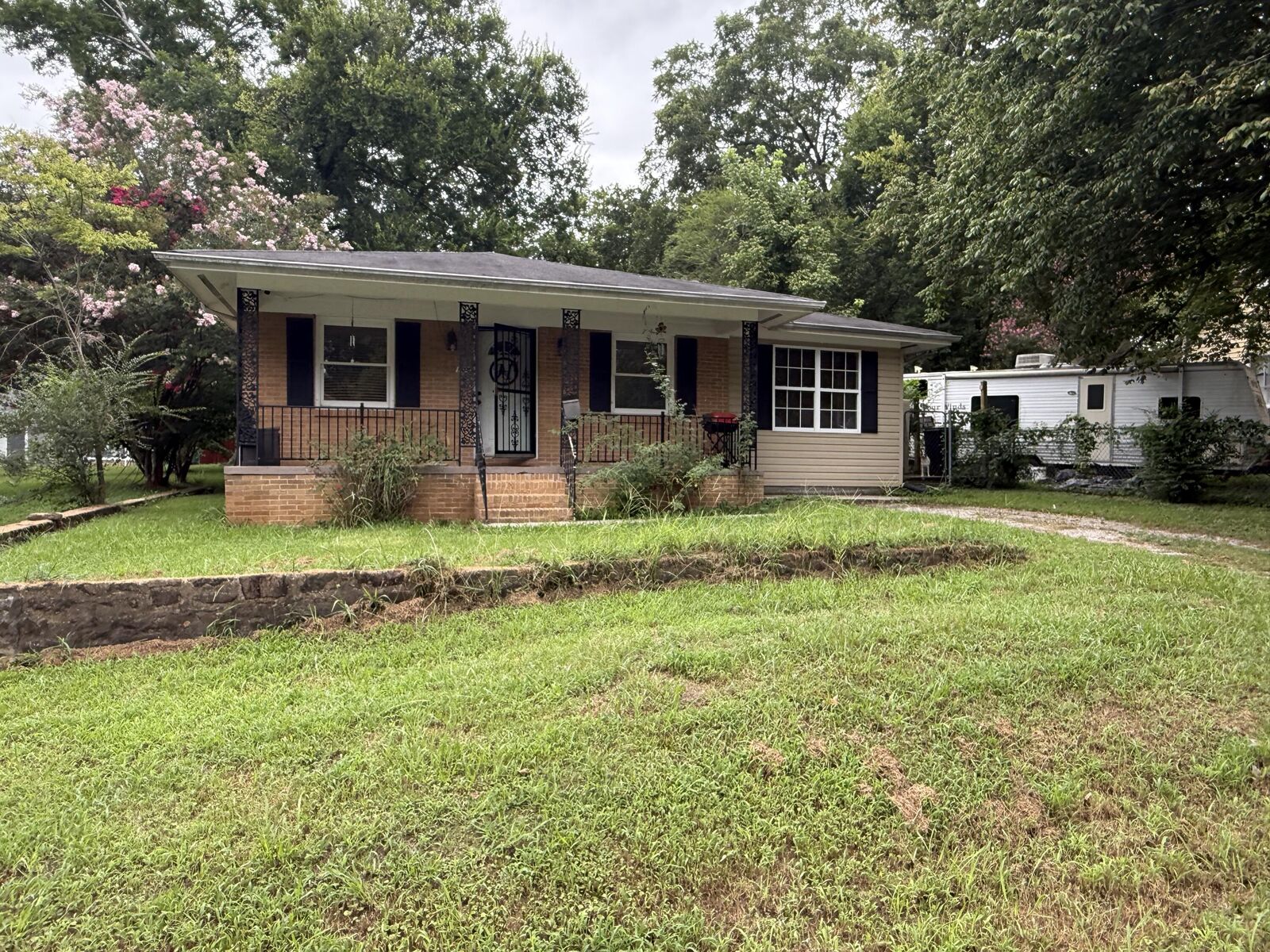 Property Photo: 104 Locust Avenue TN 37380